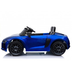 Audi R8 Spyder kékre festett - elektromos utazás autón