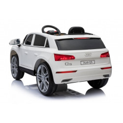 Audi Q5 fehér - elektromos autózás - gumi kerekek bőrülések 2,4G távirányító