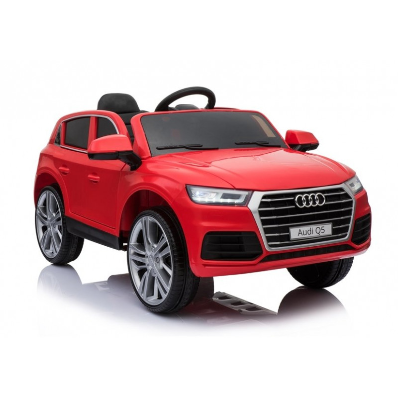 Audi Q5 Red - Elektromos Ride On Car - Gumi kerekek bőrülések 2,4G távirányító