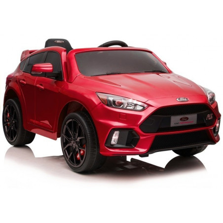 Ford Focus RS piros festés - elektromos utazás autón