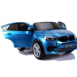 ÚJ BMW X6M kék festés – elektromos hajtás járművön