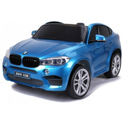 ÚJ BMW X6M kék festés – elektromos hajtás járművön