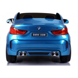 ÚJ BMW X6M kék festés – elektromos hajtás járművön