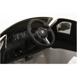 BMW X6 piros festés - elektromos autózás