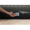 Légmatrac szivattyúval 203 x 152 x 30 cm Bestway 67930