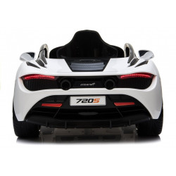 Elektromos utazás McLaren 720S fehér színű