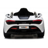 Elektromos utazás McLaren 720S fehér színű