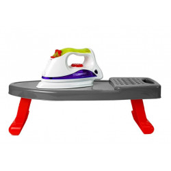 Az elemekre vasalható. Tábla. Állvány akasztókkal