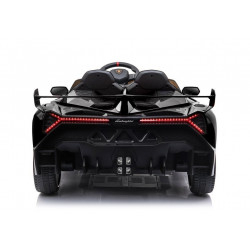 Elektromos utazás a Lamborghini Veneno Black-en