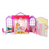 Kihajtható babaház Szőke baba kiegészítőkkel Konyha WC Hálószoba bőröndben