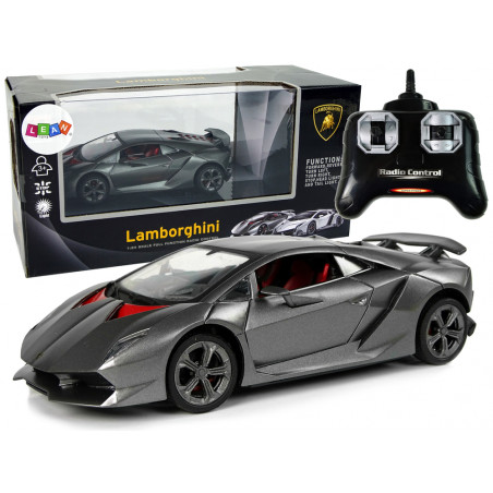 Sportautó R/C 1:24 Lamborghini Silver 2.4 G lámpák