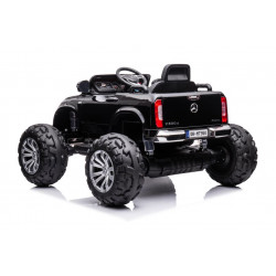 Akkumulátoros autó Mercedes DK-MT950 4x4 Fekete Lakkozott