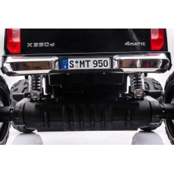 Akkumulátoros autó Mercedes DK-MT950 4x4 Fekete Lakkozott