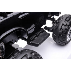 Akkumulátoros autó Mercedes DK-MT950 4x4 Fekete Lakkozott