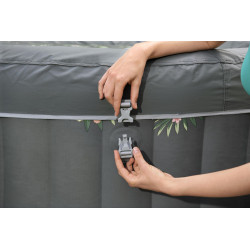 3 személyes felfújható jakuzzi 170 x 66 cm Bestway 60061