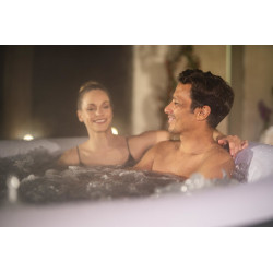 3 személyes felfújható jakuzzi 170 x 66 cm Bestway 60061