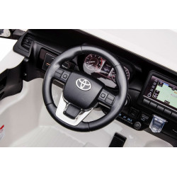 Electric Ride On Car Toyota Hilux DK-HL860 Fehér