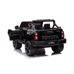 Elektromos autó Toyota Hilux DK-HL860 Fekete
