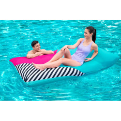Felfújható matrac huzattal 200 x 129 cm Bestway 43305